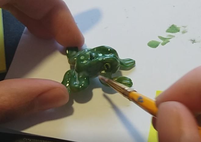 简单青蛙钥匙链手工制作教程-第25张图片-趣作屋 简单青蛙钥匙链手工制作教程-第25张图片-趣作屋