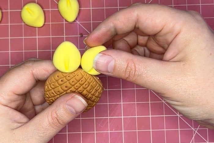 母亲节亲子手工：泡沫黏土向日葵制作教程-第9张图片-趣作屋