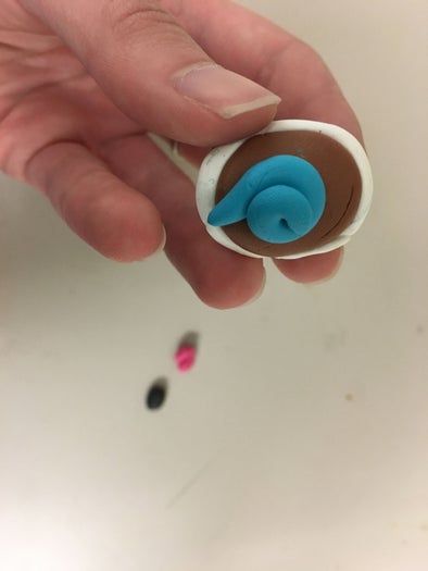 儿童手工：杰尼龟黏土挂件制作教程-第12张图片-趣作屋