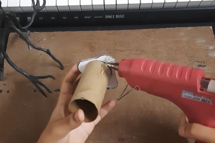 低成本手工制作魔法规培生物波克特笔座教程-第20张图片-趣作屋 低成本手工制作魔法规培生物波克特笔座教程-第20张图片-趣作屋