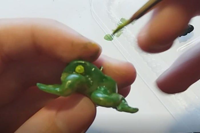 简单青蛙钥匙链手工制作教程-第22张图片-趣作屋 简单青蛙钥匙链手工制作教程-第22张图片-趣作屋