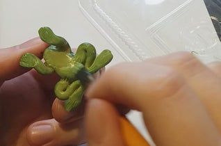 简单青蛙钥匙链手工制作教程-第21张图片-趣作屋 简单青蛙钥匙链手工制作教程-第21张图片-趣作屋