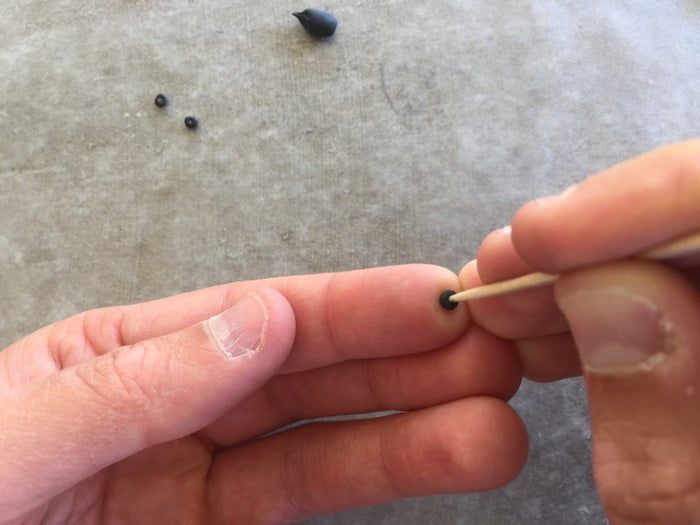 自制迷你披萨吊饰教程-友情项链DIY指南-第21张图片-趣作屋 自制迷你披萨吊饰教程-友情项链DIY指南-第21张图片-趣作屋