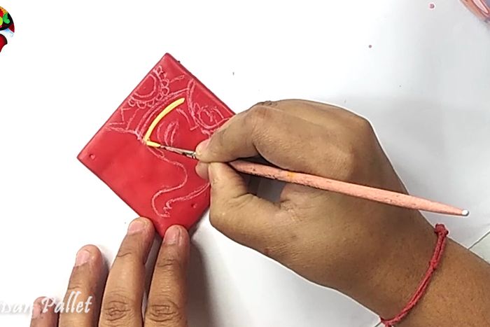 DIY聚合物粘土首饰制作教程——简单易学的手工项链与耳饰套装-第14张图片-趣作屋 DIY聚合物粘土首饰制作教程——简单易学的手工项链与耳饰套装-第14张图片-趣作屋