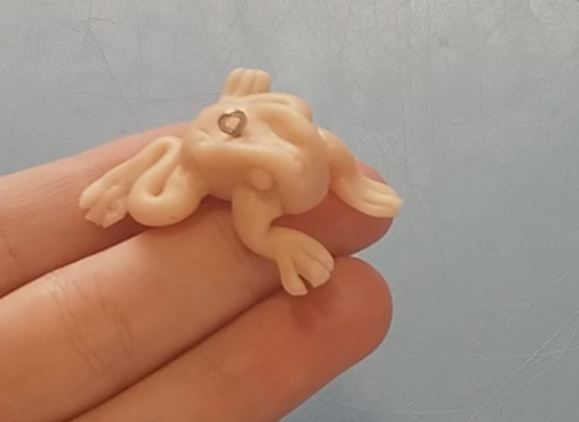 简单青蛙钥匙链手工制作教程-第17张图片-趣作屋 简单青蛙钥匙链手工制作教程-第17张图片-趣作屋