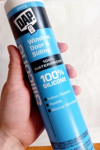 低成本自制硅胶模具教程-硅胶填缝剂与玉米淀粉制作指南-第3张图片-趣作屋