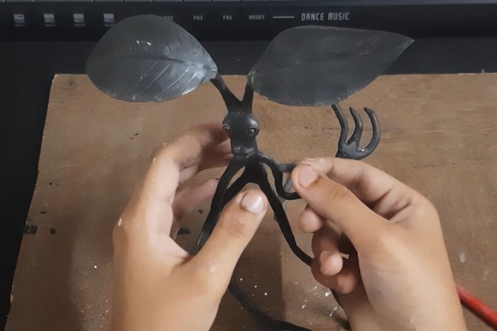 低成本手工制作魔法规培生物波克特笔座教程-第15张图片-趣作屋 低成本手工制作魔法规培生物波克特笔座教程-第15张图片-趣作屋