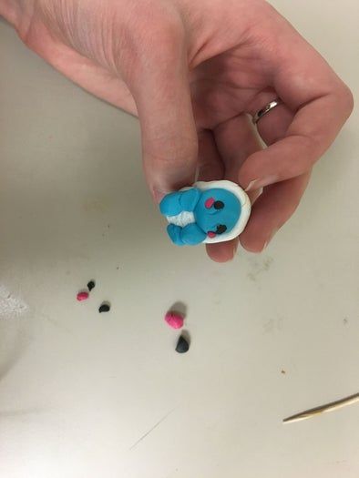 儿童手工：杰尼龟黏土挂件制作教程-第1张图片-趣作屋