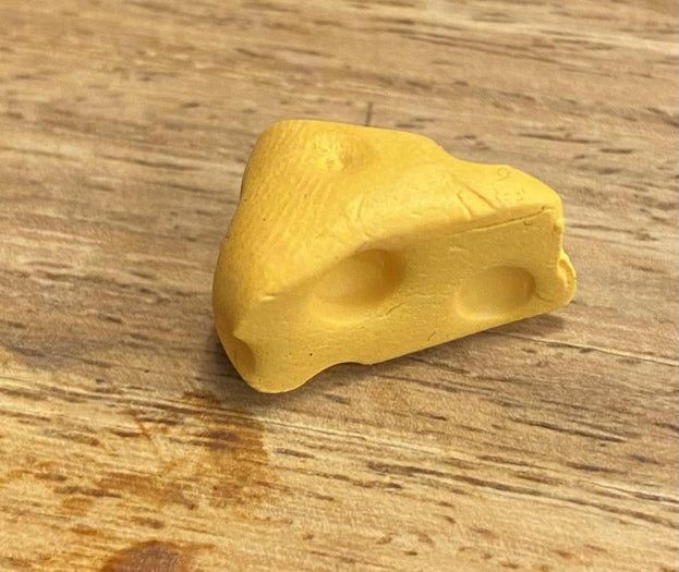 趣味DIY奶酪轮项链教程：简单材料制作个性饰品-第7张图片-趣作屋