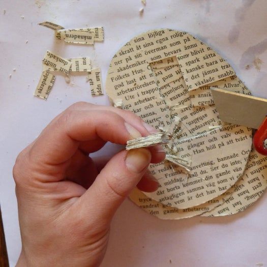 旧书改造书虫微缩场景装饰阅读角制作教程-第16张图片-趣作屋