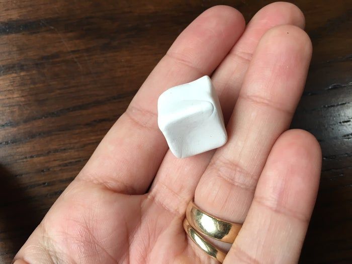 手工黏土纹理制作教程：零成本纸张压印技法-第8张图片-趣作屋