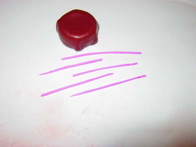 软陶蛋糕挂件制作教程：创意手工DIY指南-第9张图片-趣作屋