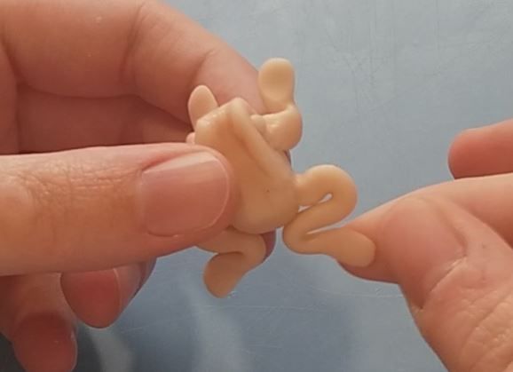 简单青蛙钥匙链手工制作教程-第15张图片-趣作屋 简单青蛙钥匙链手工制作教程-第15张图片-趣作屋