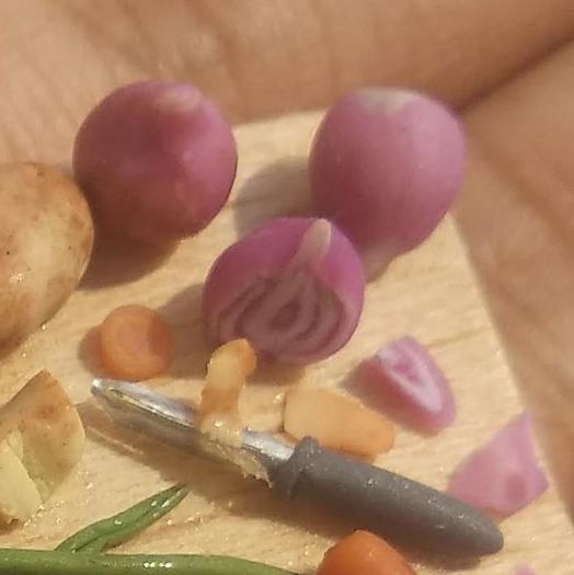 手作迷你炖菜板教程:聚合物粘土蔬菜制作全攻略-第14张图片-趣作屋 手作迷你炖菜板教程:聚合物粘土蔬菜制作全攻略-第14张图片-趣作屋