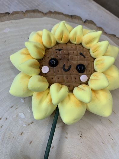 母亲节亲子手工：泡沫黏土向日葵制作教程-第2张图片-趣作屋