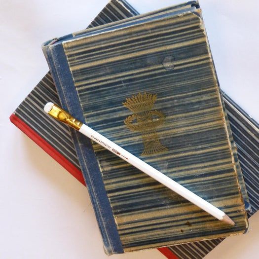 旧书改造书虫微缩场景装饰阅读角制作教程-第4张图片-趣作屋