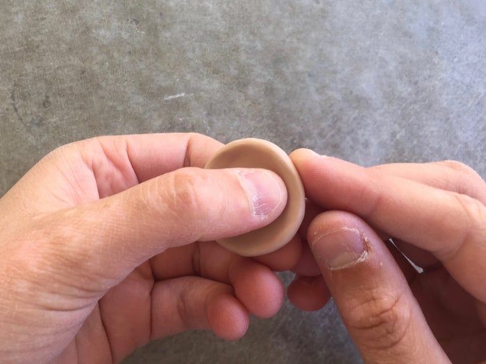 自制迷你披萨吊饰教程-友情项链DIY指南-第4张图片-趣作屋 自制迷你披萨吊饰教程-友情项链DIY指南-第4张图片-趣作屋