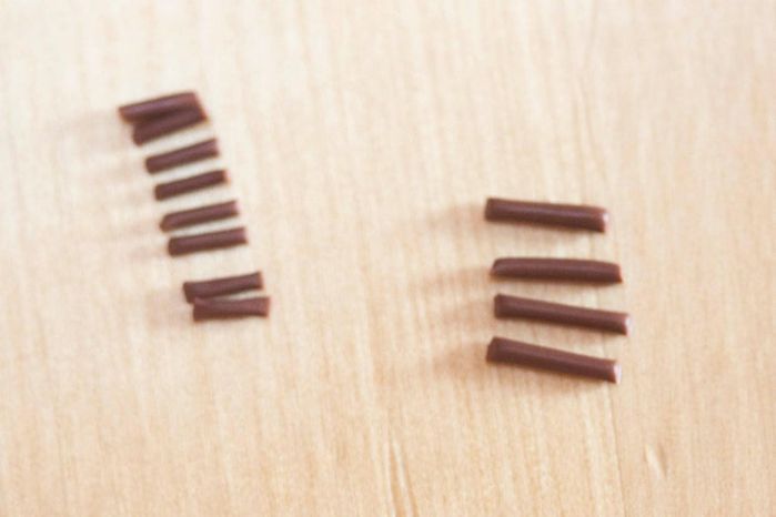 用核桃制作海蒂与祖父的微缩小屋教程——详细步骤与材料清单-第9张图片-趣作屋