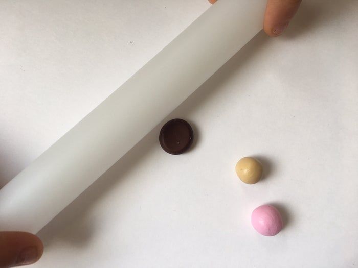 亲子手工:自制创意甜甜圈玩具教程-第5张图片-趣作屋 亲子手工:自制创意甜甜圈玩具教程-第5张图片-趣作屋