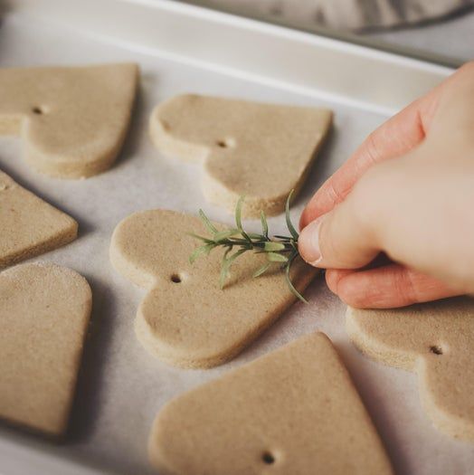 低成本圣诞盐面团装饰制作教程-第14张图片-趣作屋 低成本圣诞盐面团装饰制作教程-第14张图片-趣作屋