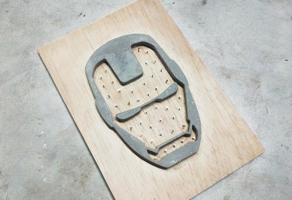 超简单!用混凝土打造专属钢铁侠头盔墙面装饰DIY教程-第30张图片-趣作屋 超简单!用混凝土打造专属钢铁侠头盔墙面装饰DIY教程-第30张图片-趣作屋