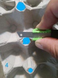 废旧鸡蛋托变创意灯罩，低成本DIY装饰教程-第8张图片-趣作屋