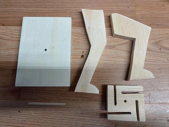 手工打造创意手表架 1:24复刻苏格兰时钟雕塑-第7张图片-趣作屋