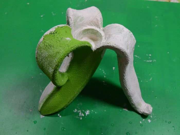 手工制作香蕉蜡烛架教程:用3D打印和石膏DIY创意家居装饰-第4张图片-趣作屋 手工制作香蕉蜡烛架教程:用3D打印和石膏DIY创意家居装饰-第4张图片-趣作屋