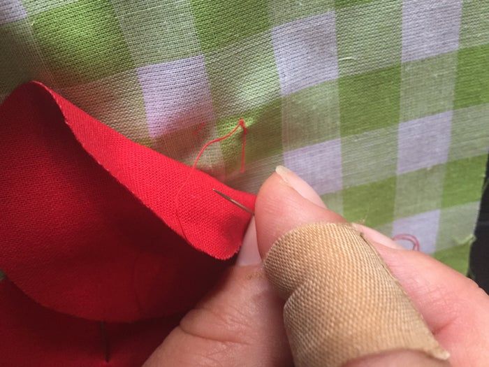 手工刺绣靠垫制作教程:打造《仲夏夜之梦》主题礼物-第6张图片-趣作屋 手工刺绣靠垫制作教程:打造《仲夏夜之梦》主题礼物-第6张图片-趣作屋