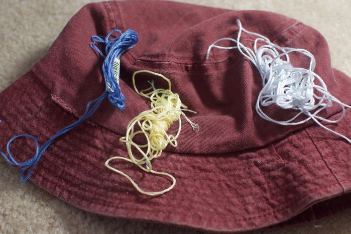 DIY渔夫帽星座刺绣教程-第5张图片-趣作屋