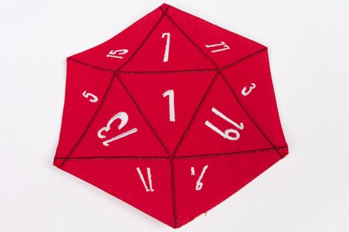 DIY D20骰子造型笔袋教程 - 刺绣机制作指南-第9张图片-趣作屋 DIY D20骰子造型笔袋教程 - 刺绣机制作指南-第9张图片-趣作屋