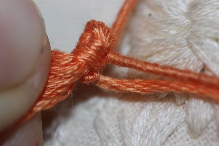 手工刺绣羊驼教程:从毛衣改造到创意手提包装饰-第20张图片-趣作屋 手工刺绣羊驼教程:从毛衣改造到创意手提包装饰-第20张图片-趣作屋