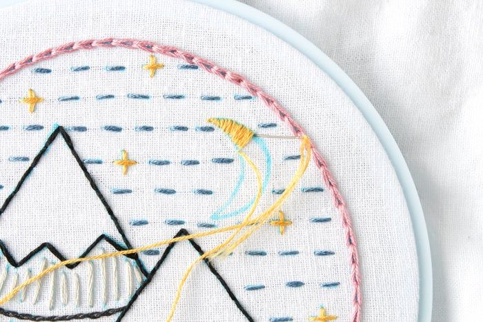 免费山景刺绣针法教程:掌握8种基础刺绣技巧-第73张图片-趣作屋 免费山景刺绣针法教程:掌握8种基础刺绣技巧-第73张图片-趣作屋