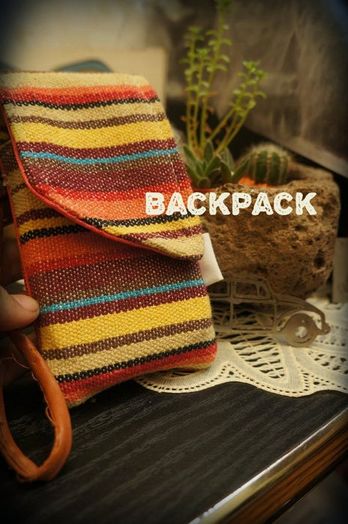 墨西哥传统风格手机包DIY教程:手工缝制与创意装饰-第1张图片-趣作屋 墨西哥传统风格手机包DIY教程:手工缝制与创意装饰-第1张图片-趣作屋