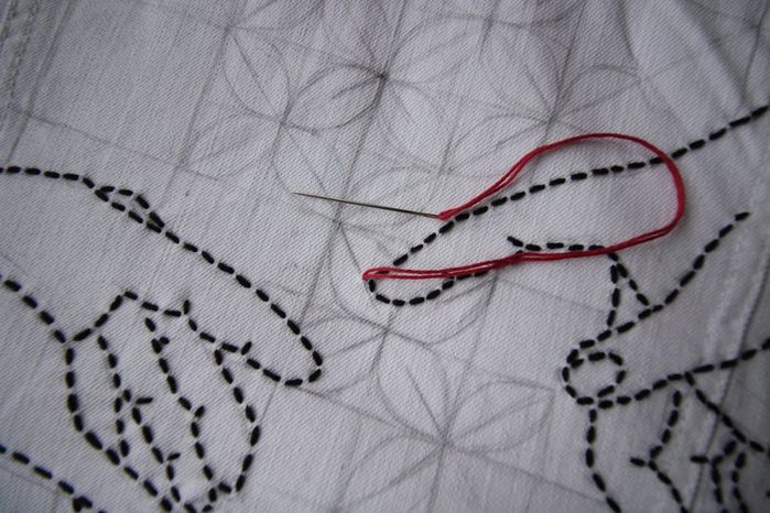 DIY牛仔夹克Sashiko刺绣教程:从零开始的创意手工改造-第29张图片-趣作屋 DIY牛仔夹克Sashiko刺绣教程:从零开始的创意手工改造-第29张图片-趣作屋