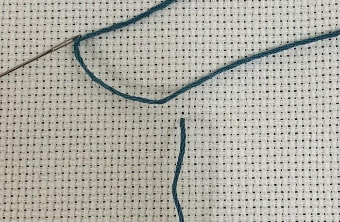 十字绣基础教程:零基础自制绣品-第8张图片-趣作屋 十字绣基础教程:零基础自制绣品-第8张图片-趣作屋