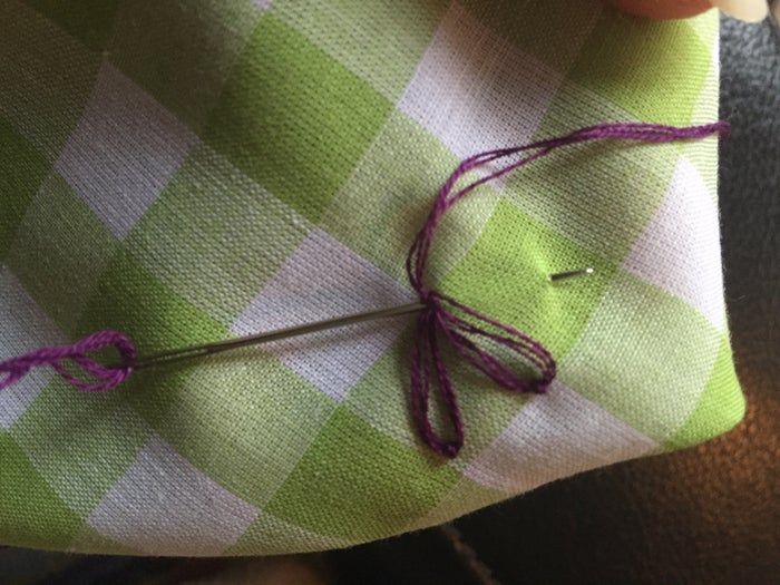 手工刺绣靠垫制作教程:打造《仲夏夜之梦》主题礼物-第14张图片-趣作屋 手工刺绣靠垫制作教程:打造《仲夏夜之梦》主题礼物-第14张图片-趣作屋