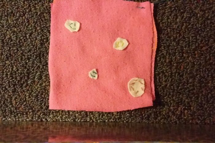 手工缝制小枕头教程:简单10步打造个性靠枕-第26张图片-趣作屋 手工缝制小枕头教程:简单10步打造个性靠枕-第26张图片-趣作屋