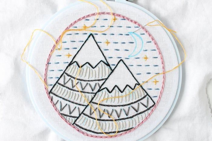 免费山景刺绣针法教程:掌握8种基础刺绣技巧-第66张图片-趣作屋 免费山景刺绣针法教程:掌握8种基础刺绣技巧-第66张图片-趣作屋