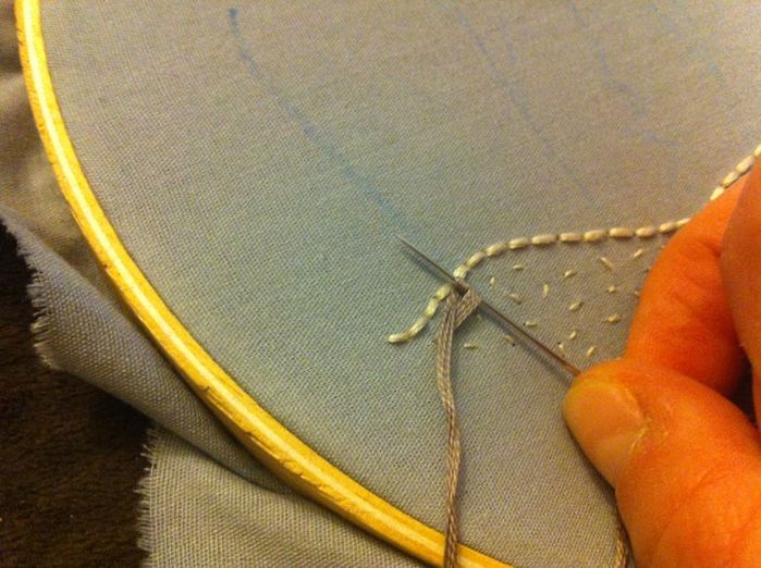 刺绣基础针法教程：轻松掌握自然图案绣法-第16张图片-趣作屋