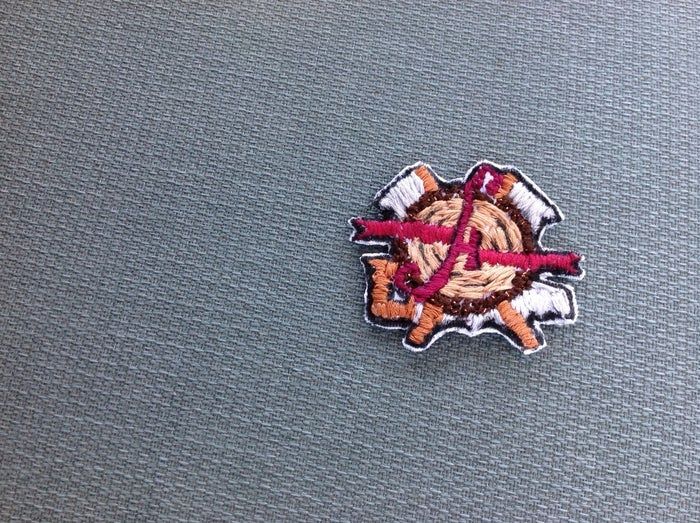 手工刺绣社交媒体标志补丁教程-第25张图片-趣作屋