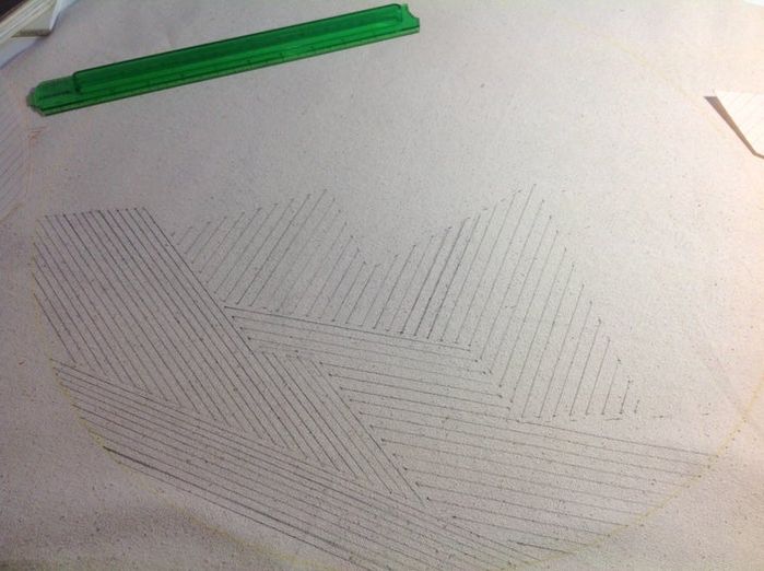 周末手工刺绣教程:轻松完成大号山峦刺绣作品-第16张图片-趣作屋 周末手工刺绣教程:轻松完成大号山峦刺绣作品-第16张图片-趣作屋