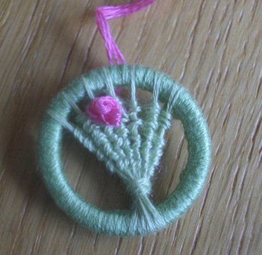 手工制作多塞特花束纽扣胸针教程-第20张图片-趣作屋