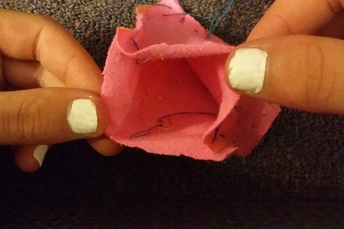 手工缝制小枕头教程:简单10步打造个性靠枕-第29张图片-趣作屋 手工缝制小枕头教程:简单10步打造个性靠枕-第29张图片-趣作屋