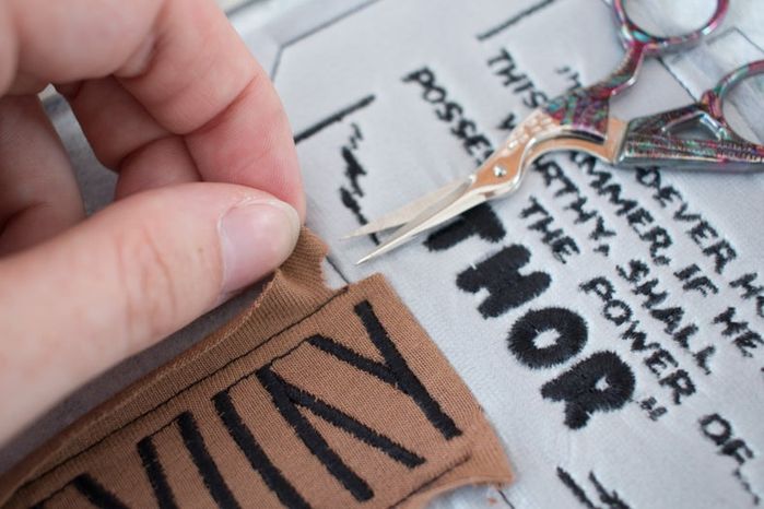 新手妈妈必看:安全Mjölnir毛绒玩具手工制作教程-第30张图片-趣作屋 新手妈妈必看:安全Mjölnir毛绒玩具手工制作教程-第30张图片-趣作屋