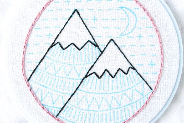 免费山景刺绣针法教程:掌握8种基础刺绣技巧-第22张图片-趣作屋 免费山景刺绣针法教程:掌握8种基础刺绣技巧-第22张图片-趣作屋