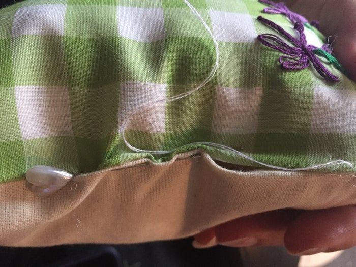 手工刺绣靠垫制作教程:打造《仲夏夜之梦》主题礼物-第20张图片-趣作屋 手工刺绣靠垫制作教程:打造《仲夏夜之梦》主题礼物-第20张图片-趣作屋