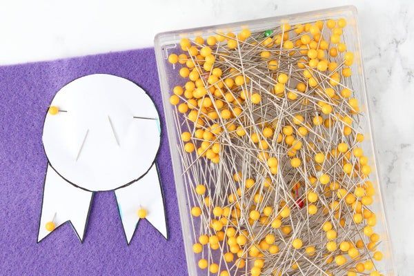 手工刺绣奖章贴片制作指南-第7张图片-趣作屋