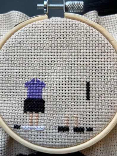 圣诞节十字绣装饰品DIY教程:手工制作个性化挂饰-第7张图片-趣作屋 圣诞节十字绣装饰品DIY教程:手工制作个性化挂饰-第7张图片-趣作屋