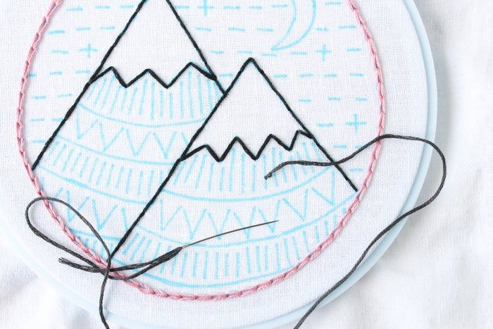 免费山景刺绣针法教程:掌握8种基础刺绣技巧-第35张图片-趣作屋 免费山景刺绣针法教程:掌握8种基础刺绣技巧-第35张图片-趣作屋